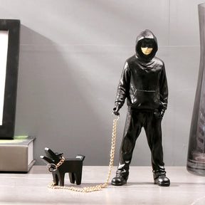 Ornamento Banksy - Homem e o Cachorro