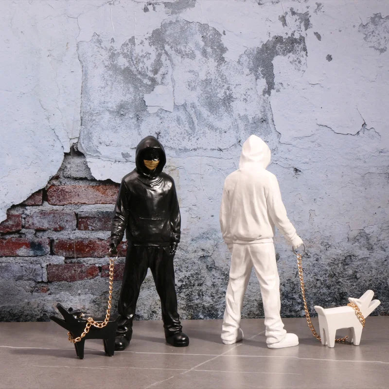 Ornamento Banksy - Homem e o Cachorro