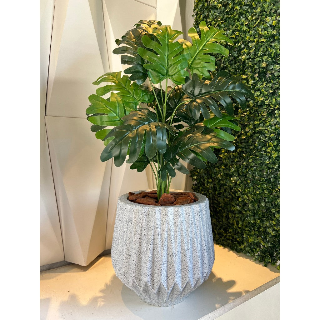 Planta Artificial Bananinha Com Vaso Origami Cores Folhas